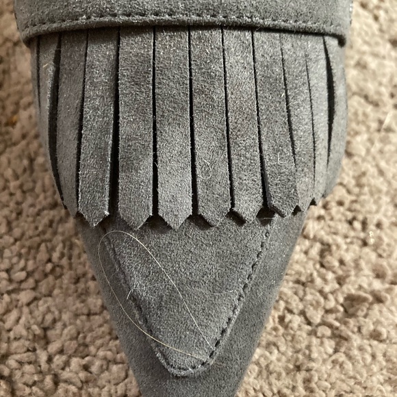 New with original box.  Ann Taylor pumps - Picture 5 of 9